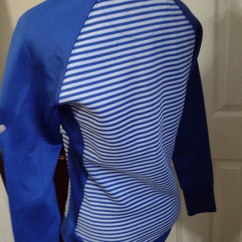 Vineyard Vines Pullover - image 5